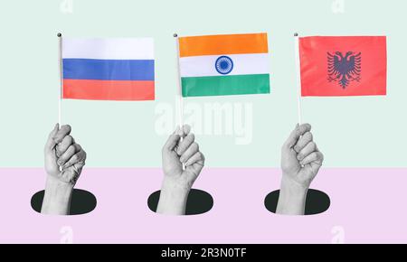 Collage d'arte, mano con la bandiera di Russia, Albania e India su uno sfondo chiaro. Concetto di Russia illuminata, Albania e India in economia e p Foto Stock