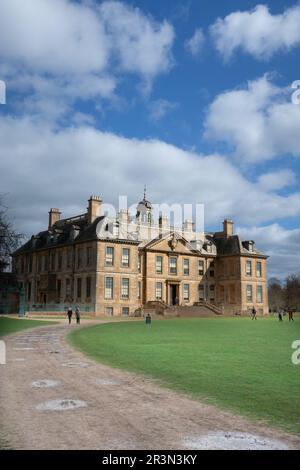 Belton House è una casa di campagna nei pressi di Grantham, nel Lincolnshire, in Inghilterra Foto Stock