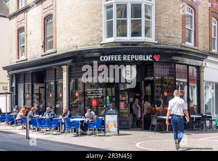 Caffetteria Coffee Republic, King Street (via dello shopping), St Helier, Jersey, Channel Islands Foto Stock