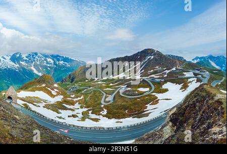 Estate in montagna delle Alpi vista dal Grossglockner Strada alpina Foto Stock