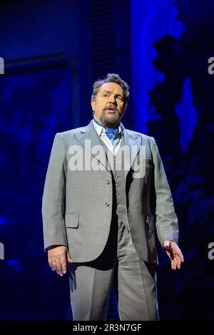 Michael Ball (Sir George Dillingham) in ASPETTI DELL'AMORE al Lyric Theatre, Londra W1 25/05/2023 music & book di Andrew Lloyd Webber lyrics: Don Black & Charles Hart design: John McFarlane lighting: Jon Clark coreografia: Denni Sayers regista: Jonathan Kent Foto Stock