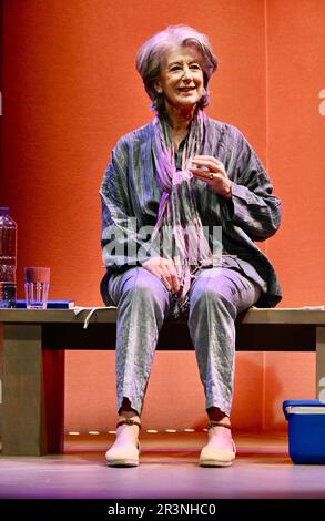 Londra, Regno Unito. Foto per 'Rose' di Martin Sherman con Maureen Lipman, Ambassadors Theatre, West Street, Covent Garden. Credit: michael melia/Alamy Live News Foto Stock