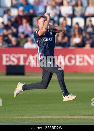 Northampton Maggio 24 :Tom Taylor del Northamptonshire in azione durante la partita di Blast Vitality T20 tra Northamptonshire Steelbacks e Worcestershire Rapids nella contea di Ground Northampton Inghilterra . Foto Stock