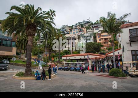 La città di Avalon è il principale centro abitato dell'isola di Catalina, California, USA. Foto Stock