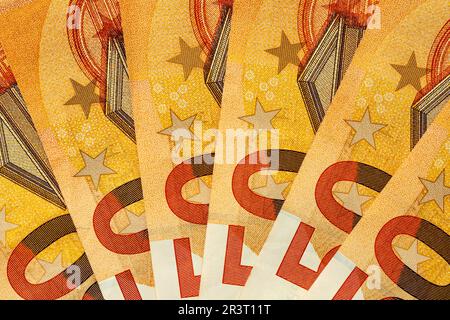 Banconote 50 euro ben disposti Foto Stock