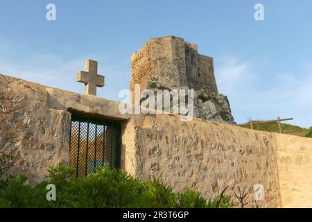 Castillo y cementerio de Cabrera (ss.XIV-XV).Parque nacional maritimo terrestre de Cabrera.Baleares.España. Foto Stock