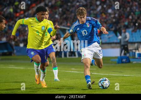 L'Italia ha sconfitto il Brasile 3-2 nella prima partita del Gruppo D della Coppa del mondo FIFA U20 Argentina 2023 allo stadio Mendoza il 21 maggio 2023 Foto Stock