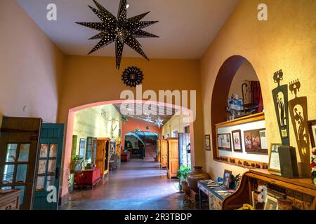 Interno del la Posada Hotel, storico hotel ferroviario a Winslow, Arizona, Stati Uniti Foto Stock