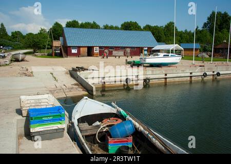 Porto, Koguva, Isola di Muhu, Estonia, Stati baltici, Europa, Kogguwa, Museo, Museo della pesca Foto Stock