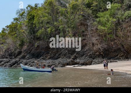 Spiaggia tropicale sull'isola di Cebaco, Panama Foto Stock