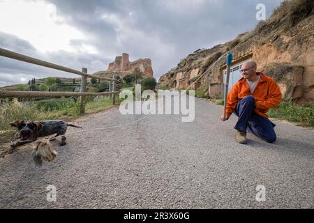 Adiestramiento de perro de caza, Castillo de Arnedo, siglo IX, Arnedo, La Rioja , Spagna, Europa. Foto Stock