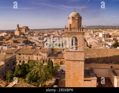 Chiesa e Chiostro di Sant Bonaventura, Llucmajor, Maiorca, isole Baleari, Spagna, Europa. Foto Stock