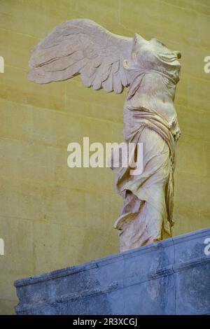 Victoria de Samotracia, escuela rodia del período helenístico, siglo II antes de Cristo, Museo del Louvre, il Museo nacional de Francia, Parigi, Francia,l'Europa occidentale. Foto Stock