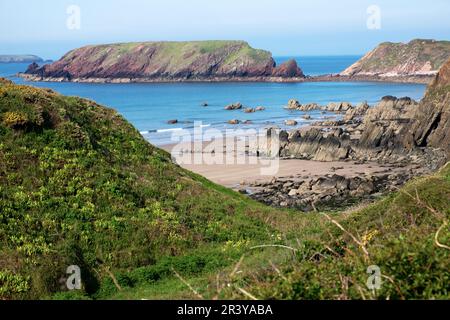 Costa gallese paesaggio costiero Marloes Sands Pembrokeshire West Wales UK KATHY DEWITT Foto Stock