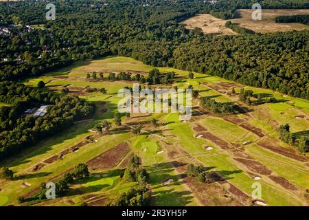 Vista aerea sui campi del Walton Heath Golf Club - sede dell'AIG Womens Open 2023 tra il 10th e il 13th agosto Foto Stock