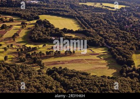 Vista aerea sui campi del Walton Heath Golf Club - sede dell'AIG Womens Open 2023 tra il 10th e il 13th agosto Foto Stock