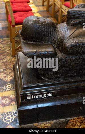 La tomba di Strongbow alla cattedrale di Christ Church a Dublino, Irlanda. Foto Stock
