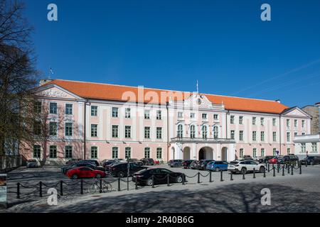 Riigikogu, l'edificio del Parlamento dell'Estonia nella collina di Toompea, la Città Vecchia di Tallinn Foto Stock