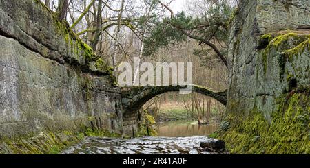 Vecchio ponte a volta 3 Foto Stock