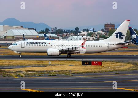 Aeromexico Boeing 737 MAX 8 Aircraft Aeroporto di Città del Messico in Messico Foto Stock