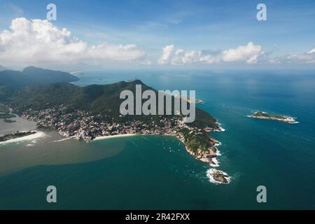 Veduta aerea di barra de Guaratiba sulla Costa di Rio de Janeiro, Brasile Foto Stock