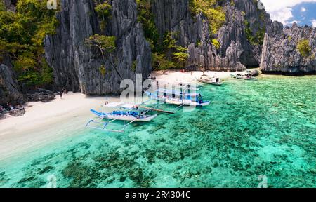 L'isola di Shimizu si trova vicino all'isola di Miniloc, a circa 12 km da El Nido, Palawan, Filippine. Foto Stock