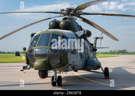 Mi-171 al Caslav Air Show 2023 a Caslav, Repubblica Ceca Foto Stock