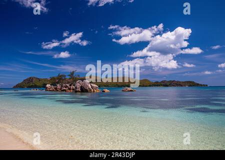 Anse Takamaka, Praslin, Seicelle Foto Stock