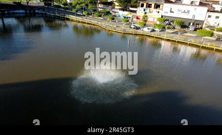 gandu, bahia, brasile - 19 maggio 2023: aeratore del lago visto nella città di gandu Foto Stock
