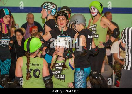 Brighton Rockers 304-60 Romsey Town Rollerbillies al centro sportivo Kelsey Kerridge di Cambridge Foto Stock