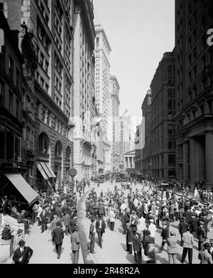 Broad Street e i cordoli, New York City, c.between 1910 e 1920. Foto Stock