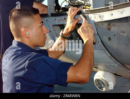 US Navy Aviation Electricans Mate Foto Stock