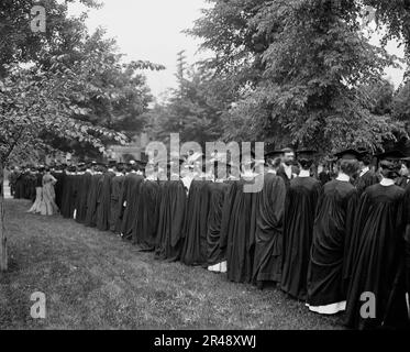 Giorno di inizio, parata senior, Università del Michigan, tra le 1900:1910 e le 17:00. Foto Stock