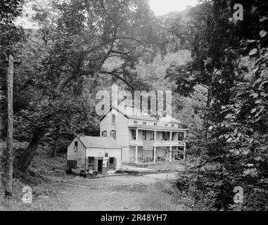 Sleepy Hollow, RIP Van Winkle House, Catskill MTS., N.Y., tra il 1895 e il 1910. Foto Stock