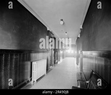 Glazier Stove Company, sala in ufficio bldg., Chelsea, Michigan, tra 1900 e 1910. Foto Stock