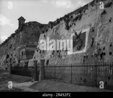 L'Avana, Cuba, muro di esecuzione a Cabanas, tra il 1890 e il 1906. Foto Stock