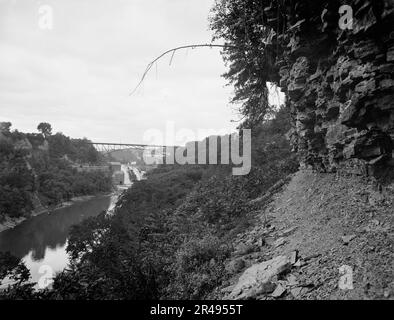 Cascate del Genesee da Seneca Park, Rochester, N.Y., c1904. Foto Stock