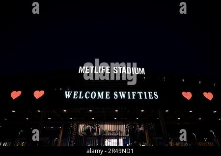 East Rutherford, Stati Uniti. 26th maggio, 2023. Segnaletica al MetLife Stadium mentre Taylor Swift si esibisce in concerto a East Rutherford, New Jersey, 26 maggio 2023. (Foto di Anthony Behar/Sipa USA) Credit: Sipa USA/Alamy Live News Foto Stock