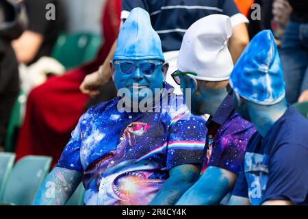 Vendita Sharks tifosi durante la Gallagher Premiership finale partita Saracens vs sale Sharks al Twickenham Stadium, Twickenham, Regno Unito, 27th maggio 2023 (Photo by Nick Browning/News Images) Foto Stock