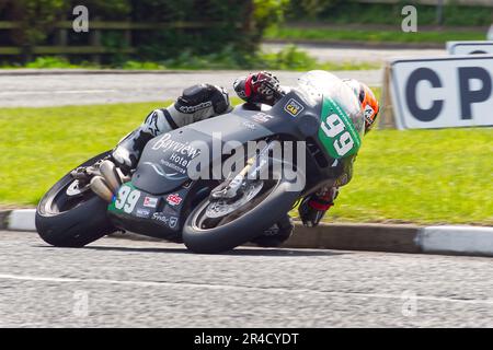 Jeremy McWilliams. Anchor Bar Superbike Race, International North West 200 Road Race 2023, Irlanda del Nord Foto Stock