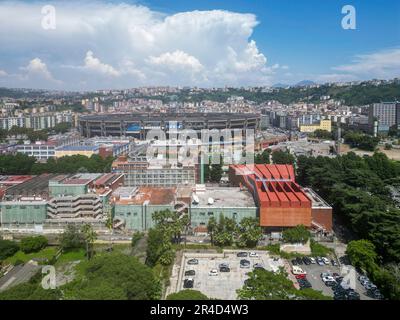 Napoli, Napoli, ITALIA. 27th maggio, 2023. 27/05/2023 Napoli, vista panoramica dall'alto di varie zone di Napoli.nella foto: stadio Maradona (Credit Image: © Fabio Sasso/ZUMA Press Wire) SOLO PER USO EDITORIALE! Non per USO commerciale! Foto Stock