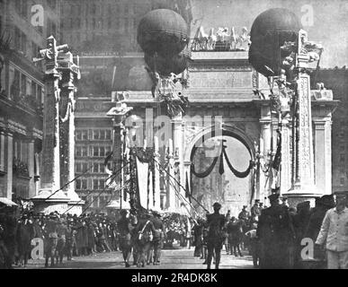 'Le Retour des Vainqueurs; A New York: L'Arc de triomphe de Madison Square, au moment du passage de l'immenso banniere semee d'etoiles symboliques de la 27e Division de l'armee americaine; sur cette banniere, soutenue par plusieurs hampes et qui exigeait une douzaine de porteurs, chaque etoile figurait un mort de la division', 1919. From "l'Album de la Guerre 1914-1919, Volume 2" [l'Illustration, Paris, 1924]. Foto Stock