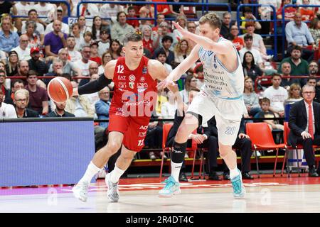 Milano, Italia. 27th maggio, 2023. EA7 EMPORIO ARMANI MILANO VS. DINAMO SASSARI, NELLA FOTO BILLY BARON (EA7 EMPORIO ARMANI MILANO) durante il playoff - EA7 Emporio Armani vs BDS Sassari, Campionato Italiano di Basket Serie A a a Milano, Italia, Maggio 27 2023 Credit: Independent Photo Agency/Alamy Live News Foto Stock
