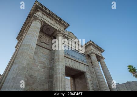 Puerta del Puente (porta del Ponte) - Cordoba, Andalusia, Spagna Foto Stock