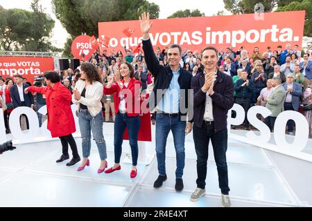 Pedro Sanchez. Juan Lobato. Reyes Maroto. PSOE. Candidati in un atto del gruppo socialista spagnolo dei lavoratori (PSOE). MADRID, SPAGNA - 25 MAGGIO 2023. Foto Stock