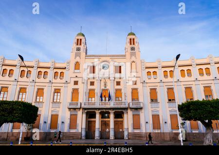 Il Palazzo dell'Assemblea, ex Palazzo Comunale, a volte chiamato Municipio, è un edificio art deco dall'ampliamento modernista di t Foto Stock