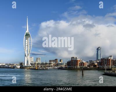 Spinnaker edificio in Portsmouth Foto Stock