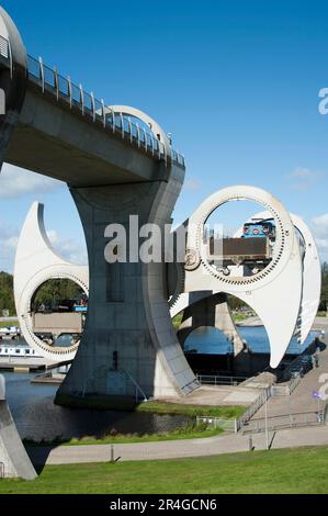 Ascensore per imbarcazioni, Falkirk Wheel, Bonnybridge, Falkirk, Scozia, Gran Bretagna Foto Stock