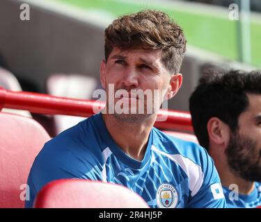 Londra, Regno Unito. 28th maggio, 2023. John Stones #5 di Manchester City in panchina durante la partita della Premier League Brentford vs Manchester City al Brentford Community Stadium, Londra, Regno Unito, 28th maggio 2023 (Photo by Gareth Evans/News Images) a Londra, Regno Unito il 5/28/2023. (Foto di Gareth Evans/News Images/Sipa USA) Credit: Sipa USA/Alamy Live News Foto Stock
