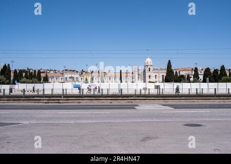 Portogallo, Lisbona, 2022-04-29. Turismo e vita quotidiana nelle strade di Lisbona, la capitale portoghese, in primavera. Fotografia di Martin Bertrand. Portu Foto Stock